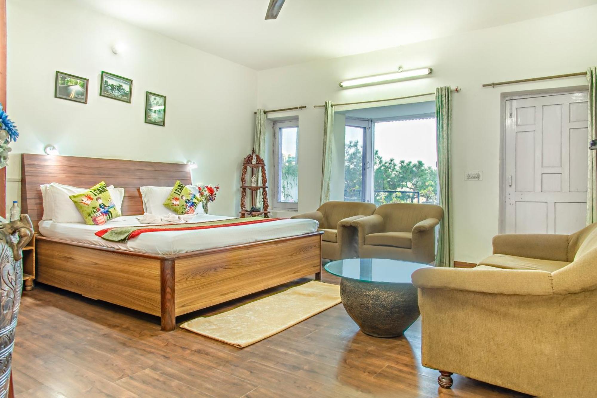 5 Bedrooms By Humble Stay Касаули Экстерьер фото